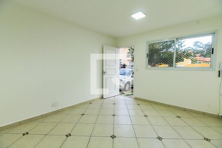 Sala de casa de condomínio para alugar com 2 quartos, 95m² em Vila Carrão, São Paulo