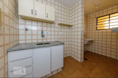 Cozinha de kitnet/studio à venda com 1 quarto, 39m² em Vila Lídia, Campinas