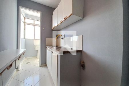 Cozinha  de apartamento para alugar com 2 quartos, 65m² em Botafogo, Campinas