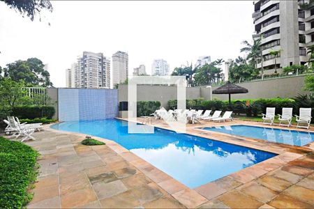 Apartamento para alugar com 57m², 1 quarto e 2 vagas Apartamento para alugar com 57m², 1 quarto e 2 vagasÁrea comum - Piscina