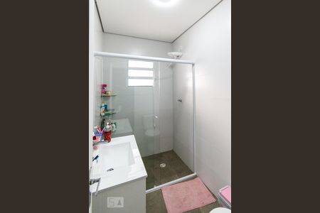 Casa à venda com 300m², 7 quartos e 3 vagasBanheiro 2