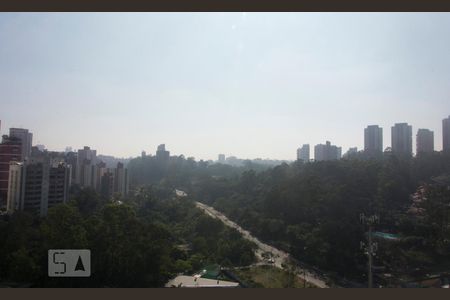 Apartamento para alugar com 40m², 1 quarto e 1 vagaVista