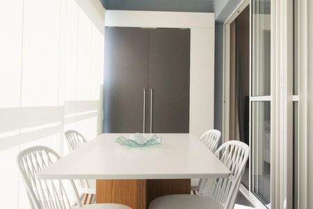 Apartamento para alugar com 40m², 1 quarto e 1 vagaVaranda