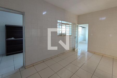 Casa à venda com 225m², 4 quartos e 4 vagasCopa