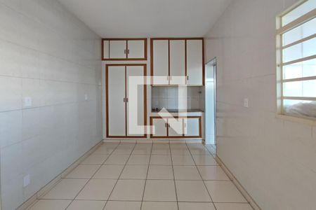Casa à venda com 225m², 4 quartos e 4 vagasCopa