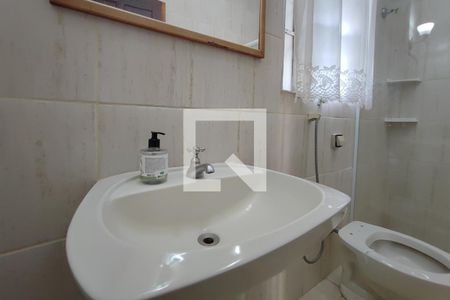 Casa à venda com 225m², 4 quartos e 4 vagasBanheiro 2