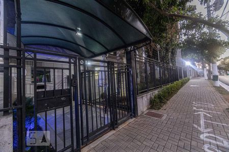 Apartamento à venda com 75m², 3 quartos e 1 vagaFachada