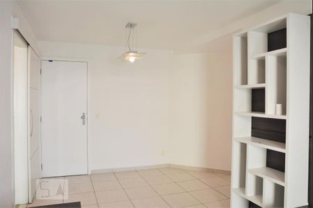 Sala de apartamento para alugar com 2 quartos, 65m² em Freguesia (jacarepaguá), Rio de Janeiro