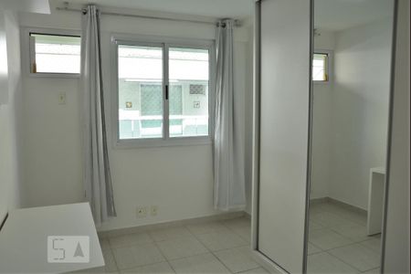 Quarto de apartamento para alugar com 2 quartos, 65m² em Freguesia (jacarepaguá), Rio de Janeiro