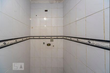 Banheiro 1 de casa à venda com 4 quartos, 200m² em Vila Curuçá, Santo André