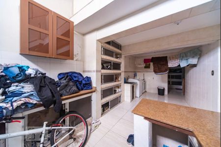 Casa à venda com 200m², 4 quartos e sem vagaÁrea de Serviço