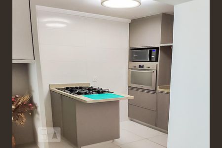 Cozinha de casa de condomínio à venda com 2 quartos, 60m² em Vila Mazzei, São Paulo