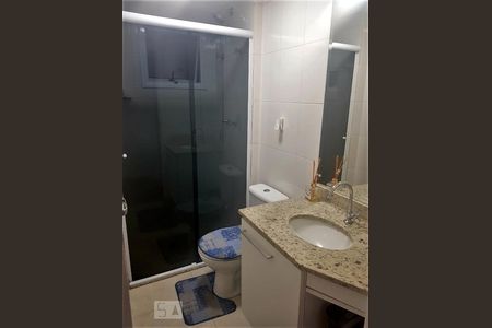 Banheiro de apartamento para alugar com 3 quartos, 81m² em Vila Amélia, São Paulo