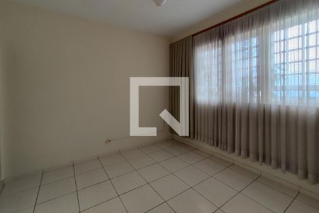 Sala de casa para alugar com 4 quartos, 224m² em Jardim Leonor, Campinas