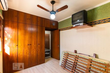 Casa de condomínio à venda com 600m², 5 quartos e 6 vagas Casa de condomínio à venda com 600m², 5 quartos e 6 vagasQuarto da suíte 4