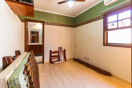 Casa de condomínio à venda com 600m², 5 quartos e 6 vagas Casa de condomínio à venda com 600m², 5 quartos e 6 vagasQuarto da suíte 4