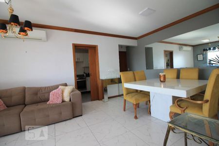 Sala de apartamento à venda com 3 quartos, 98m² em São João, Porto Alegre