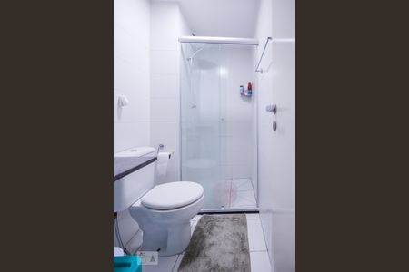 Banheiro de apartamento para alugar com 1 quarto, 32m² em Água Branca, São Paulo