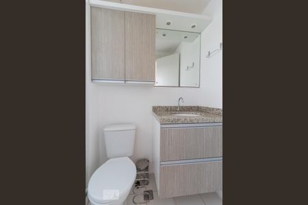 Apartamento para alugar com 62m², 3 quartos e 1 vaga Apartamento para alugar com 62m², 3 quartos e 1 vagaBanheiro