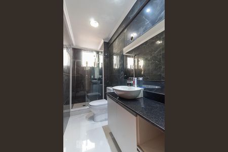Banheiro de apartamento para alugar com 2 quartos, 85m² em Petrópolis, Porto Alegre
