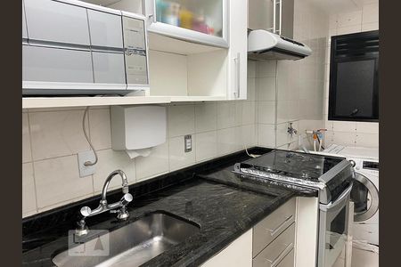 Apartamento para alugar com 74m², 3 quartos e 1 vagaCozinha