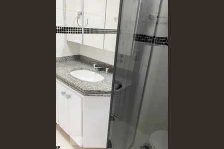 Apartamento para alugar com 74m², 3 quartos e 1 vagaBanheiro Social