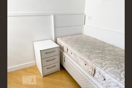 Apartamento para alugar com 74m², 3 quartos e 1 vagaQuarto 1