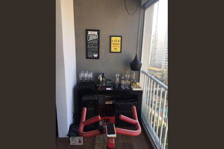 Apartamento à venda com 69m², 2 quartos e 1 vagaVaranda