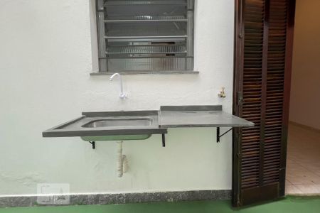 Casa para alugar com 80m², 2 quartos e sem vagaÁrea de Serviço/Externa