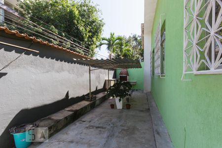 Casa à venda com 140m², 3 quartos e 1 vaga Casa à venda com 140m², 3 quartos e 1 vagaQuintal