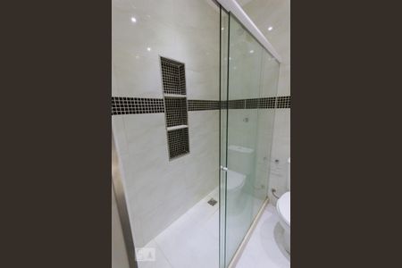 Casa à venda com 140m², 3 quartos e 1 vaga Casa à venda com 140m², 3 quartos e 1 vagaBanheiro Quarto 3 - Suíte