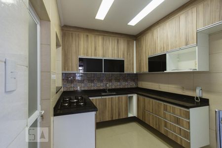 Casa à venda com 140m², 3 quartos e 1 vaga Casa à venda com 140m², 3 quartos e 1 vagaCozinha