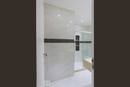 Casa à venda com 140m², 3 quartos e 1 vaga Casa à venda com 140m², 3 quartos e 1 vagaBanheiro Quarto 3 - Suíte