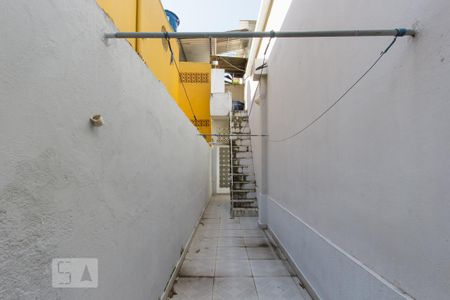 Casa à venda com 140m², 3 quartos e 1 vaga Casa à venda com 140m², 3 quartos e 1 vagaAcesso - Corredor Fundos