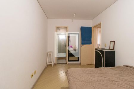 Suíte de apartamento para alugar com 3 quartos, 73m² em Lindóia, Curitiba
