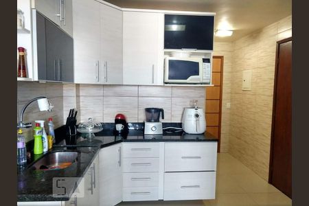 Cozinha de apartamento para alugar com 3 quartos, 69m² em Cachambi, Rio de Janeiro