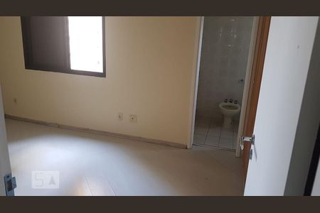 Apartamento à venda com 95m², 3 quartos e 2 vagas Apartamento à venda com 95m², 3 quartos e 2 vagassuite