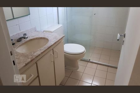 Apartamento à venda com 95m², 3 quartos e 2 vagas Apartamento à venda com 95m², 3 quartos e 2 vagasBanheiro