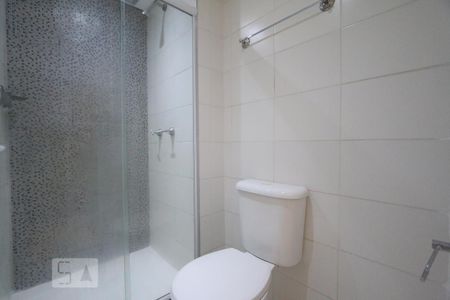 Banheiro de apartamento para alugar com 2 quartos, 50m² em Anil, Rio de Janeiro