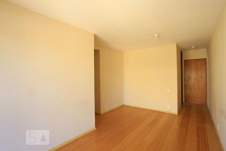 Sala de apartamento à venda com 3 quartos, 75m² em Vila Morse, São Paulo