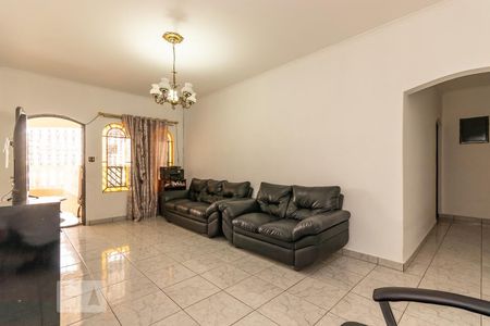 Sala de casa à venda com 3 quartos, 300m² em Cidade Antônio Estevão de Carvalho, São Paulo