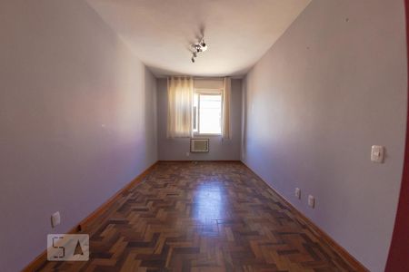 Sala de apartamento para alugar com 1 quarto, 55m² em Vila Ipiranga, Porto Alegre