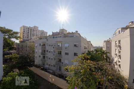 Vista da Sala de apartamento para alugar com 1 quarto, 45m² em Passo da Areia, Porto Alegre