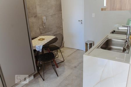 Detalhe Sala de apartamento para alugar com 1 quarto, 29m² em República, São Paulo