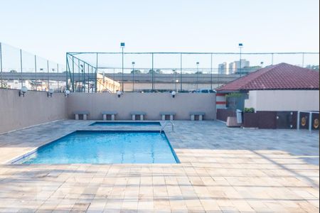 Apartamento para alugar com 64m², 2 quartos e 1 vaga Apartamento para alugar com 64m², 2 quartos e 1 vagaÁrea comum - Piscina