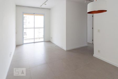 Sala de apartamento para alugar com 3 quartos, 57m² em Jaguaré, São Paulo