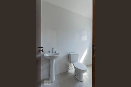 Casa de condomínio para alugar com 70m², 3 quartos e 2 vagasQuarto 3 - Suíte/ Banheiro