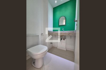 Apartamento para alugar com 300m², 4 quartos e 3 vagasLavabo