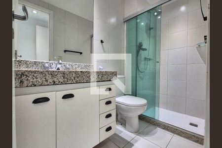 Apartamento para alugar com 300m², 4 quartos e 3 vagasBanheiro da Suíte 2