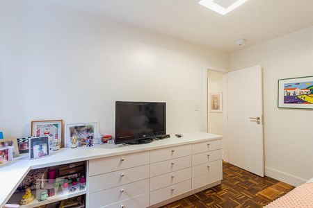 Apartamento à venda com 120m², 2 quartos e 2 vagas Apartamento à venda com 120m², 2 quartos e 2 vagasSegunda suíte